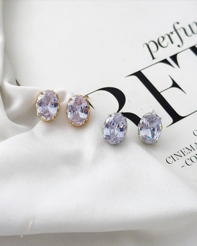 Brinco Folheado a prata Oval com zirconia Max