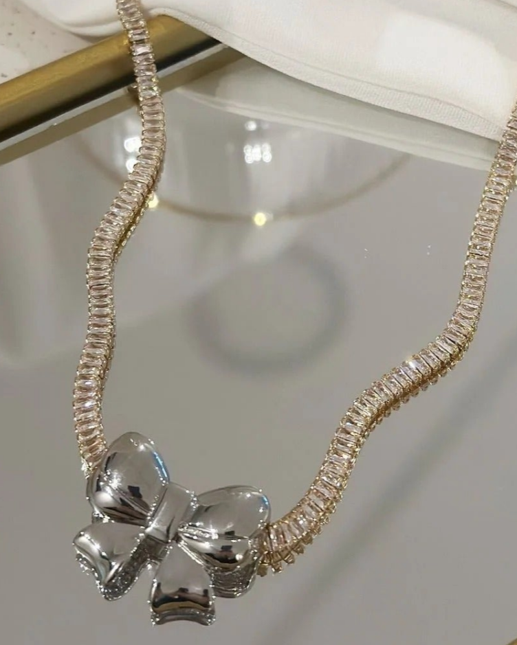 Colar Riviera prata e folheado a ouro 18k mix Laço dourado ou prata .
