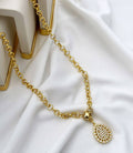 Colar Folheado a ouro 18k elo português pingente gota detalhada com zirconias.