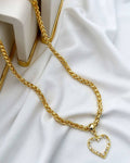 Colar Folheado a ouro 18k veneziana com pingente coração vazado com zirconia penturada.