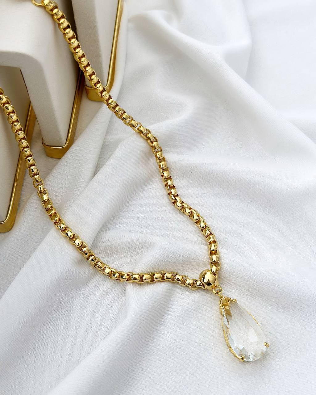 Colar Folheado a ouro 18k veneziana pingente gota zirconia cristal