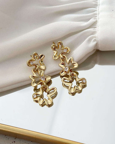 Brinco Folheado a ouro 18k Fileira de flor com zirconia