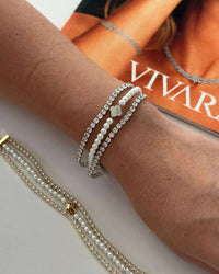 Pulseira Folheado a ouro e a prata triplo Pérola e zirconias com pingente inspiração Virginia.